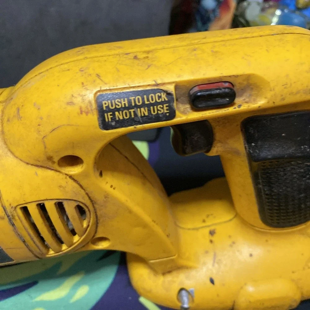 Dewalt DW938 18V Cordless Variable Speed Reciprocating Saw Works Saw Only
